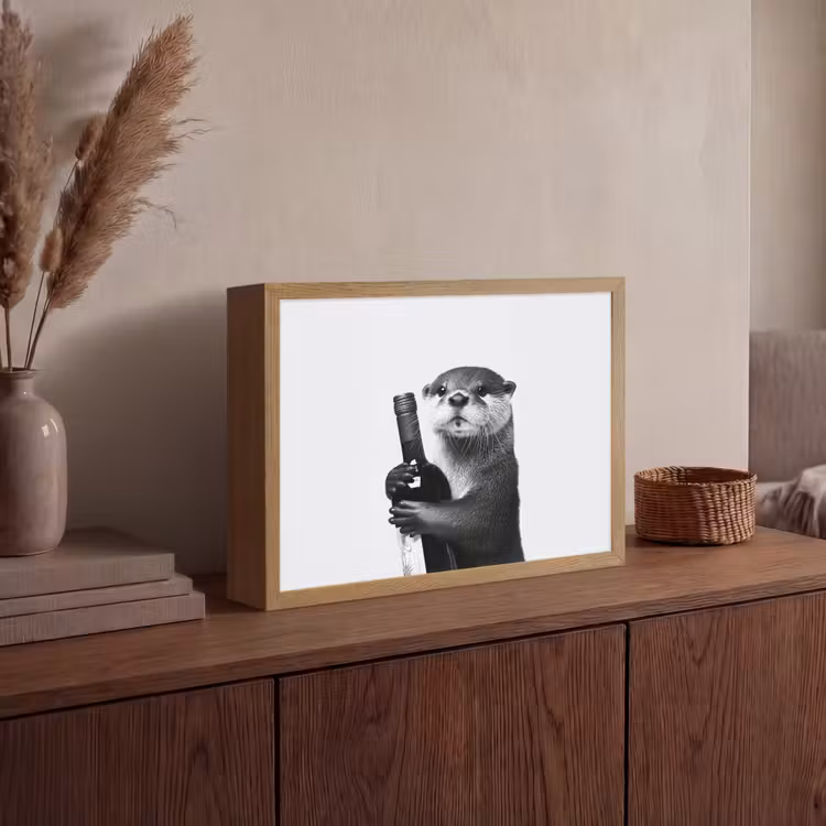 Wijnfles - Otter - Zwart Light Box met batterij (Wandlamp) middel -sfeer2