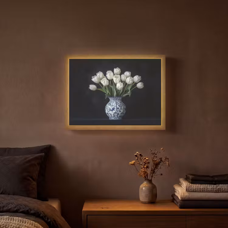 Wit - Bloemen - Tulpen - Vaas Light Box met batterij (Wandlamp) middel -sfeer4