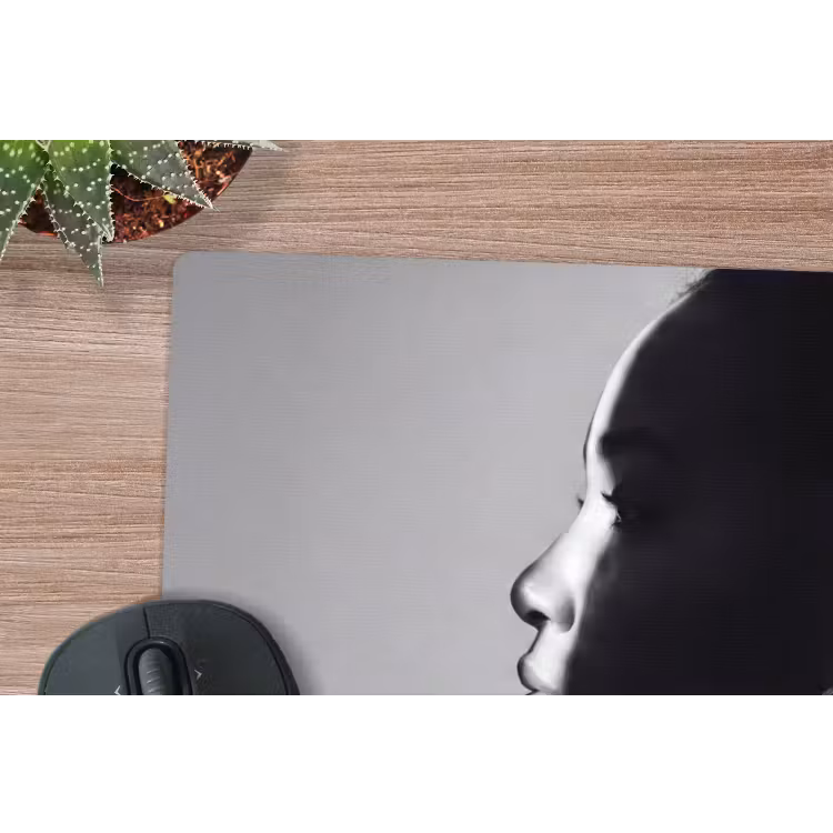 Vrouw - Profiel - Mensen - Zwart-wit muismat rubber klein -closeup