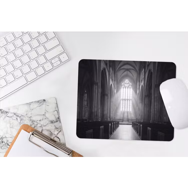 Kerk - Interieur - Lichtstralen - Architectuur - Klassiek muismat rubber klein -witbureau