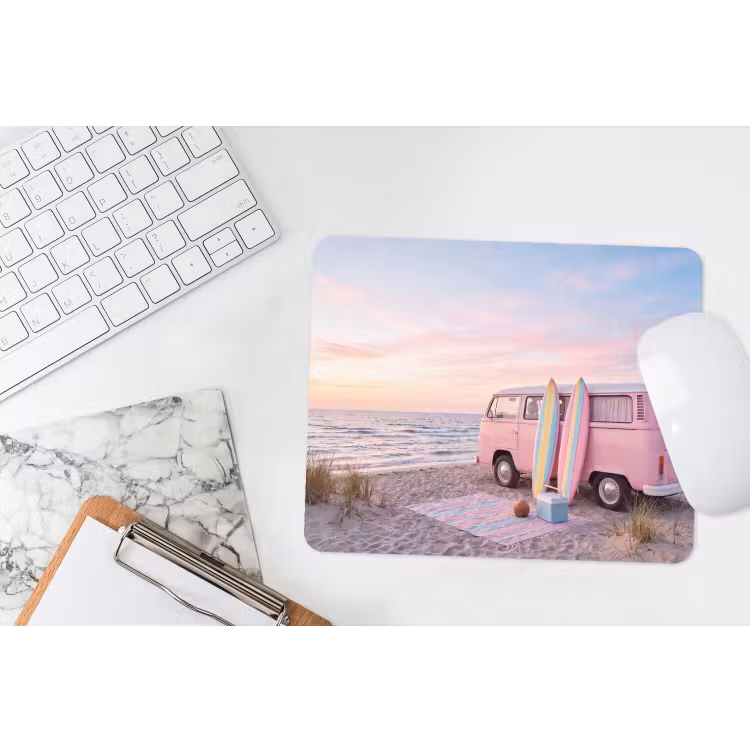 Busje - Strand - Surfplank - Zomer - Roze muismat rubber klein -witbureau