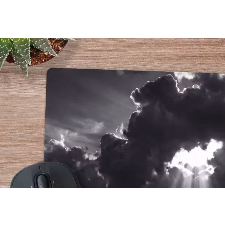 Licht - Wolken - Zee - Zwart-wit - Natuur muismat rubber klein -closeup
