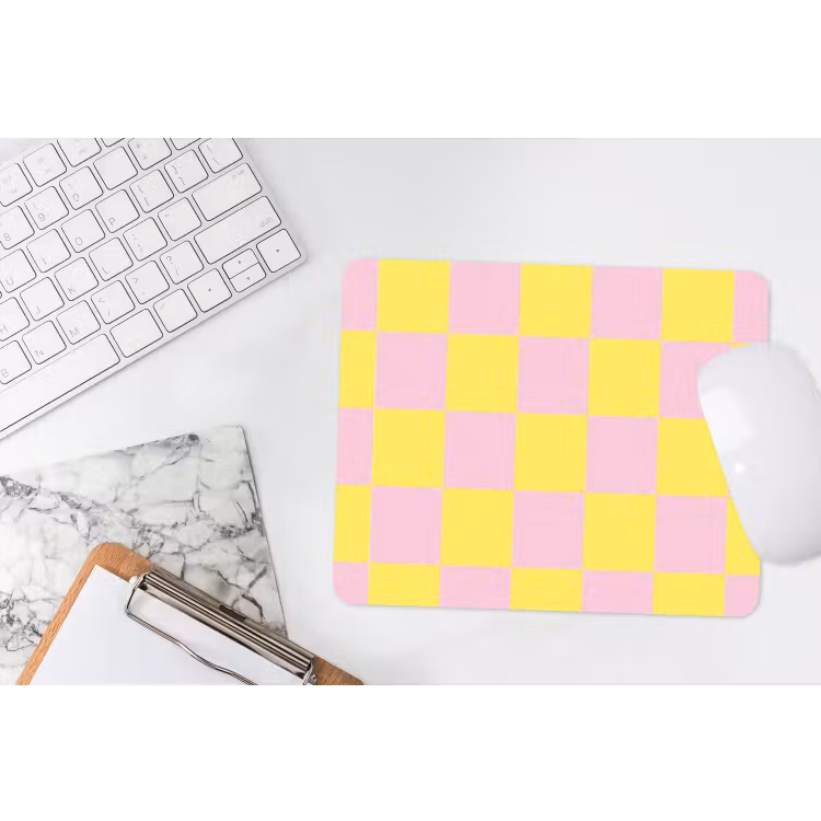 Schaakbord patroon - Geel - Roze - Blokjes muismat rubber klein -witbureau