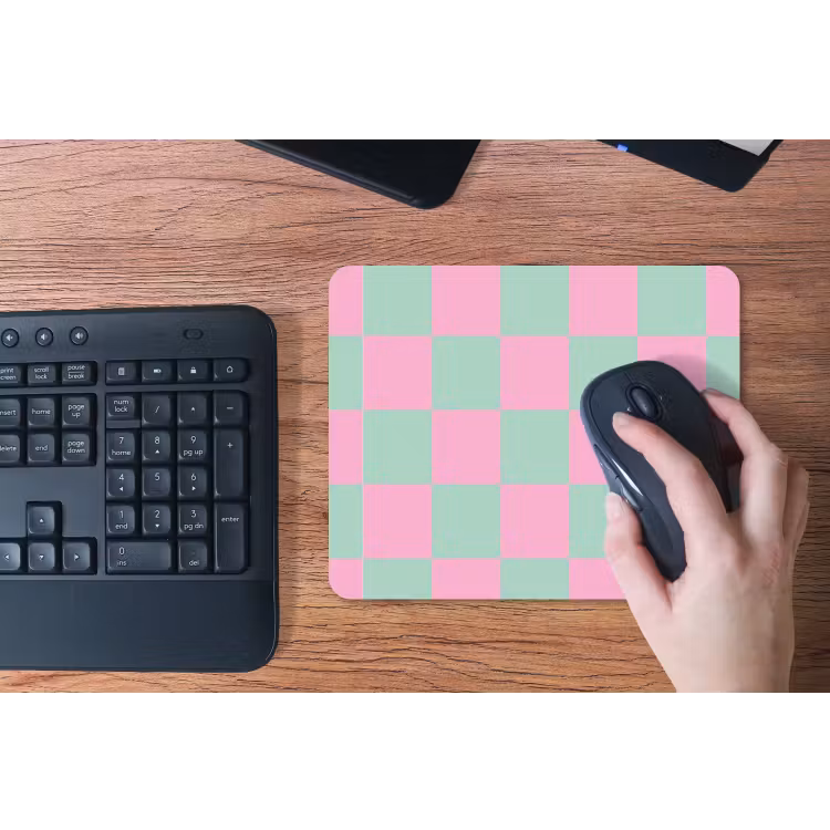 Schaakbord patroon - Groen - Roze - Blokjes muismat rubber klein -toetsenbord