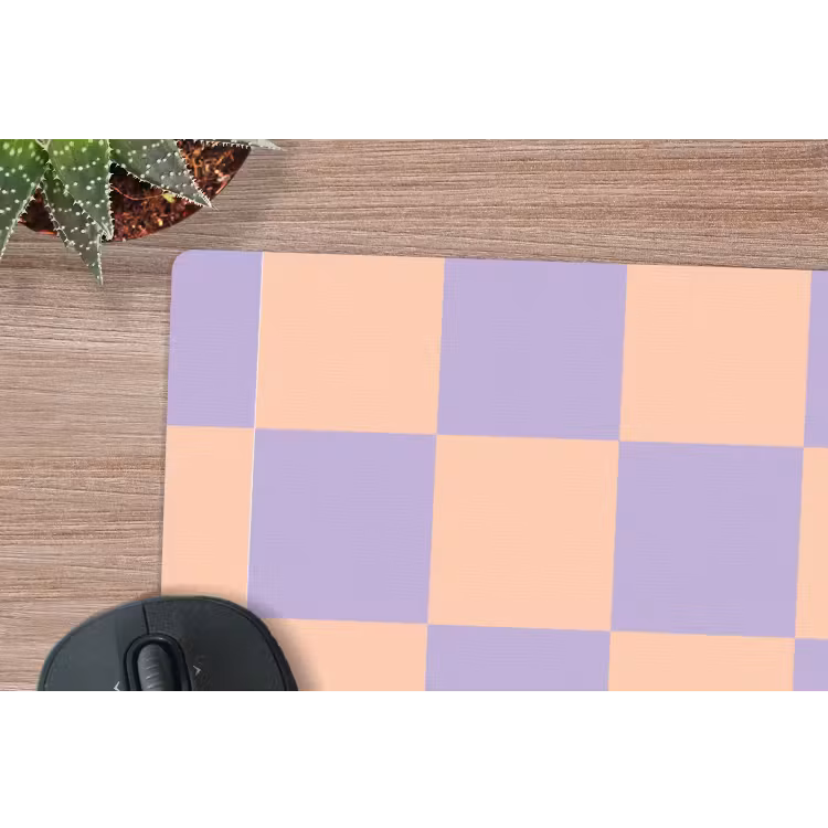 Schaakbord patroon - Paars - Roze - Blokjes muismat rubber klein -closeup
