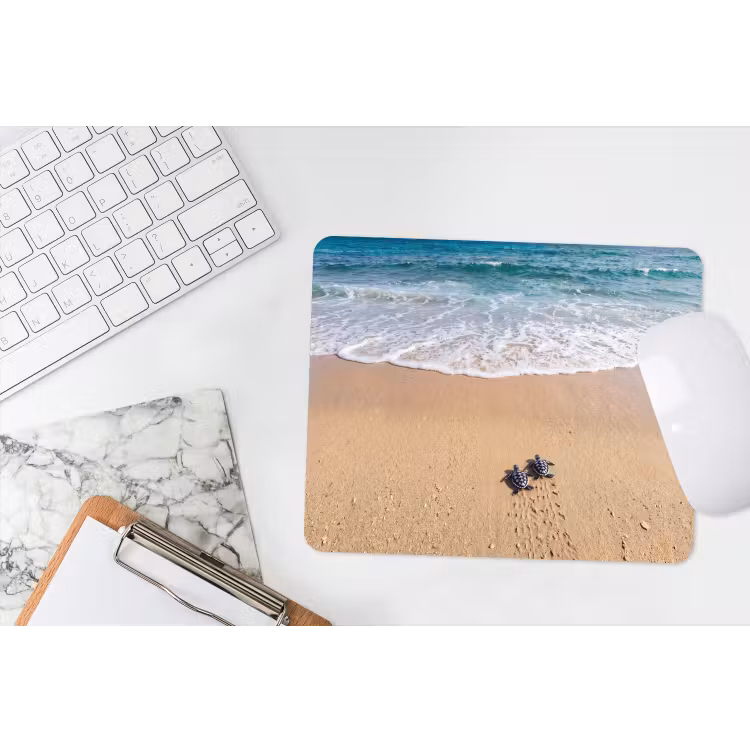Schildpad - Jong - Strand - Oceaan - Blauw muismat rubber klein -witbureau