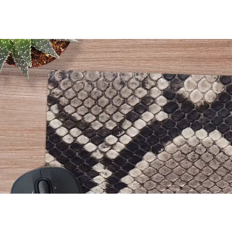Slangenleer - Patroon - Beige muismat rubber klein -closeup