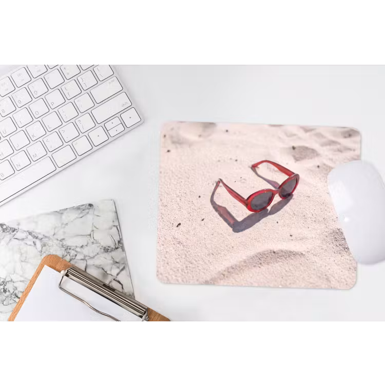 Zonnebril - Strand - Vakantie - Rood muismat rubber klein -witbureau
