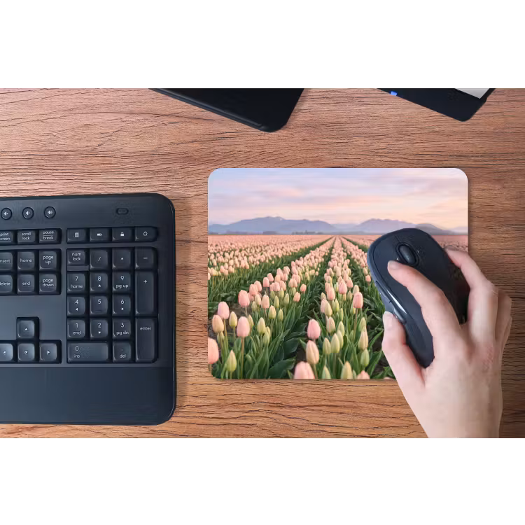 Tulpen - Landschap - Roze muismat rubber klein -toetsenbord
