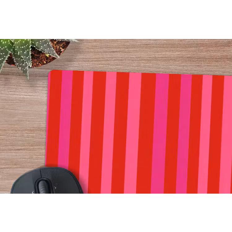 Verticaal - Strepen - Roze muismat rubber klein 262 -closeup