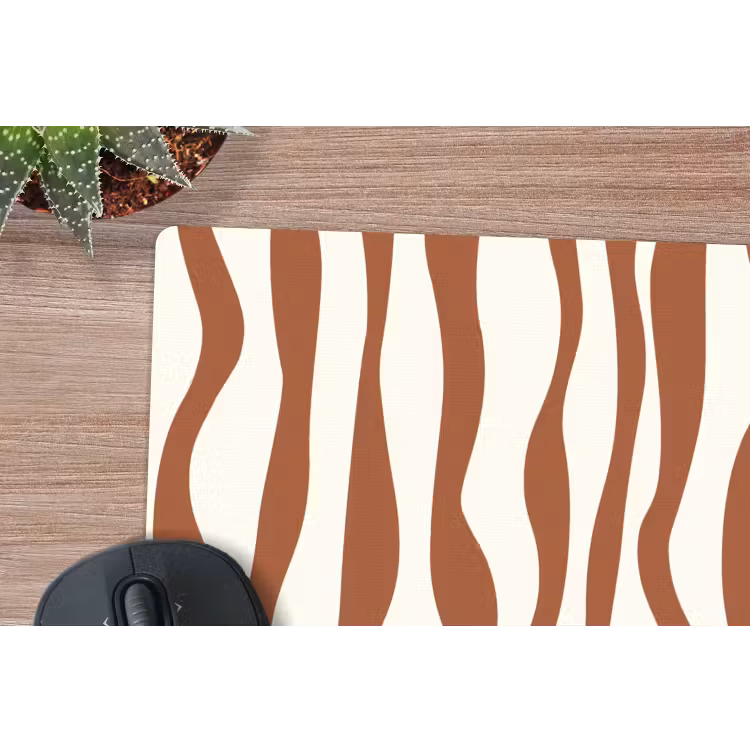 Golvende lijnen - Strepen - Beige - Bruin muismat rubber klein -closeup