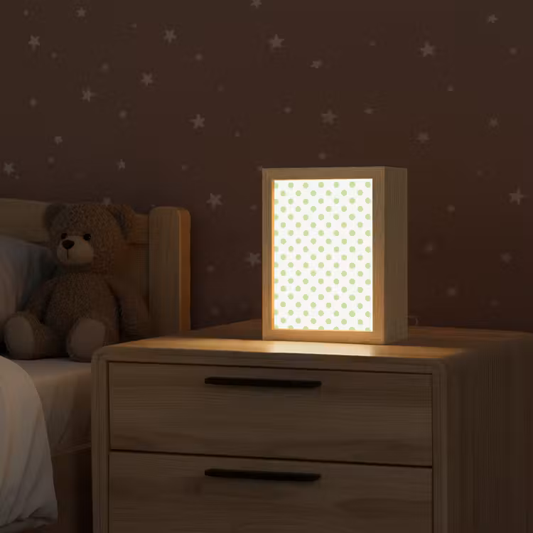 Dots - Klassiek - Groen Light Box met kabel (Kinderlampje) klein 904 -sfeer1_kind