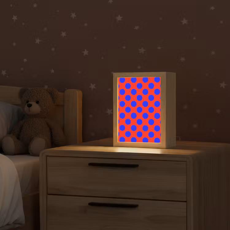 Dots - Klassiek - Rood Light Box met kabel (Kinderlampje) klein 904 -sfeer1_kind