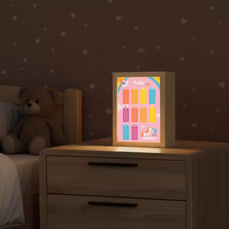 Tafels van vermenigvuldiging - Leren rekenen voor kinderen - Cijfers oefenen - Eenhoorn - Roze Light Box met kabel klein -sfeer1_kind