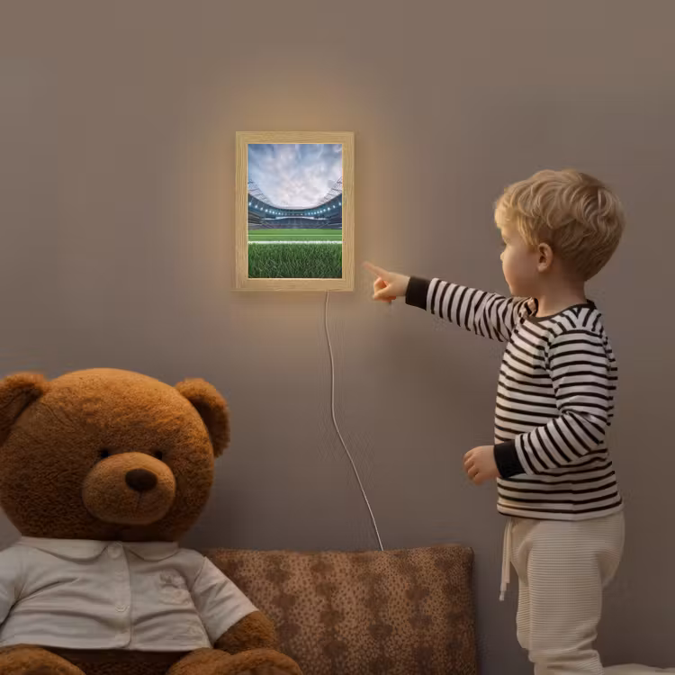 Voetbal - Stadion - Sport - Groen Light Box met kabel (Kinderlampje) klein -sfeer4a_kind