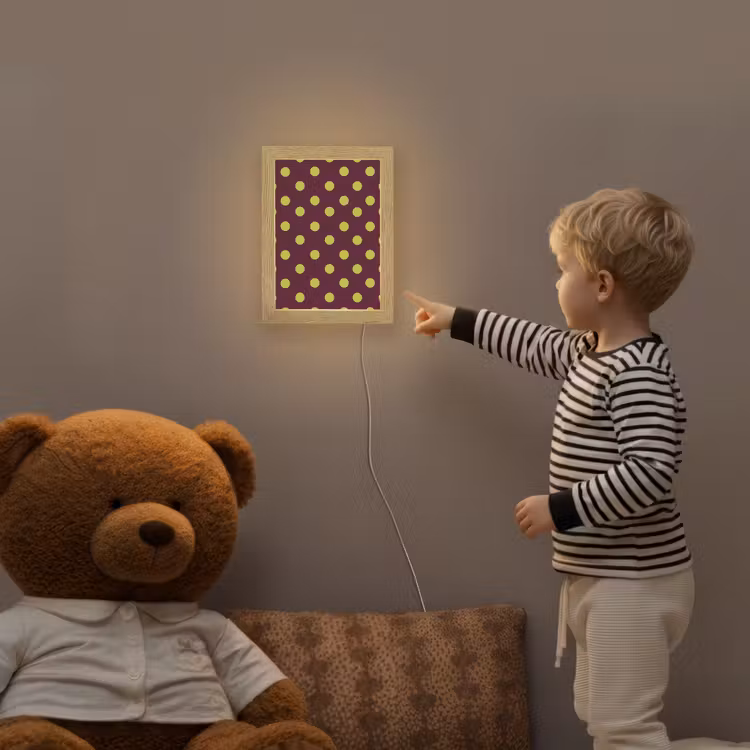 Klassiek - Stippen - Groen Light Box met kabel (Kinderlampje) klein 904 -sfeer4a_kind