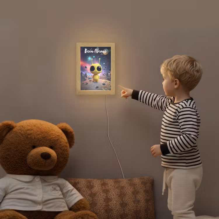 Alien - Ruimte - Geel - Planeten Light Box met kabel (Kinderlampje) klein -sfeer4a_kind