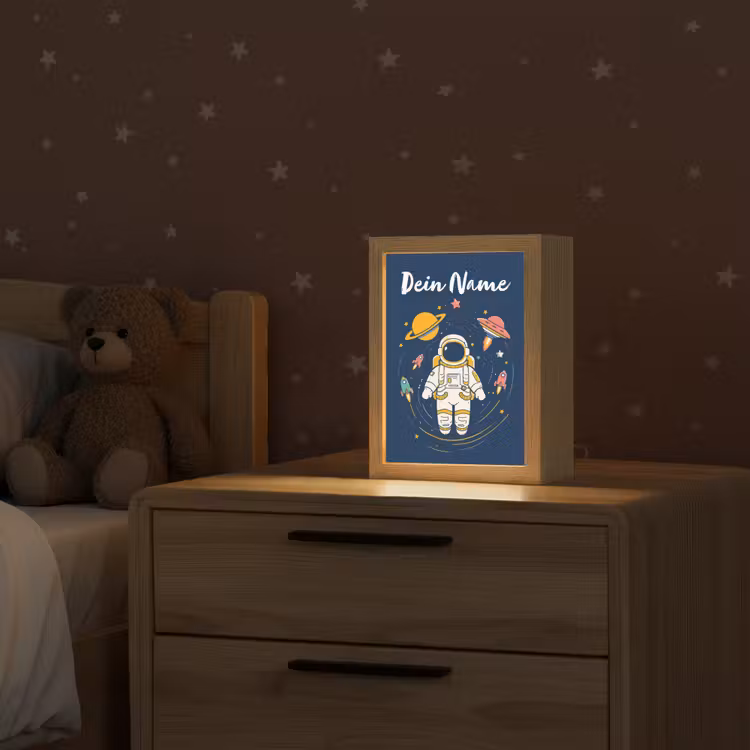 Astronaut - Planeten - Raket Light Box met kabel (Kinderlampje) klein -sfeer1_kind