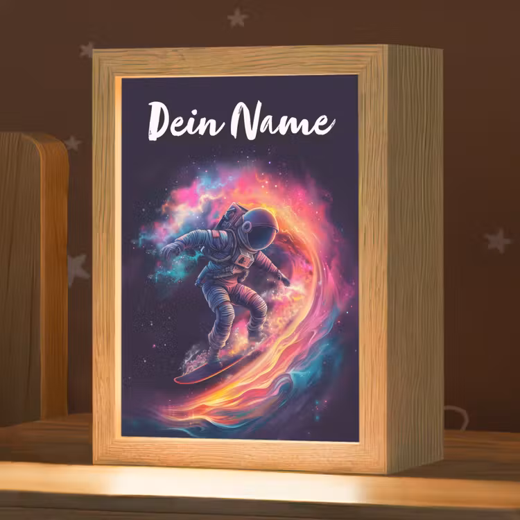 Astronaut - Ruimte - Surfen - Kleurrijk Light Box met kabel (Kinderlampje) klein -zzz_3d_website