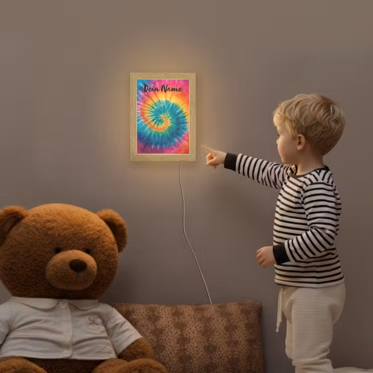 Tie Dye - Regenboogtinten - Klassiek Light Box met kabel (Kinderlampje) klein -sfeer4a_kind