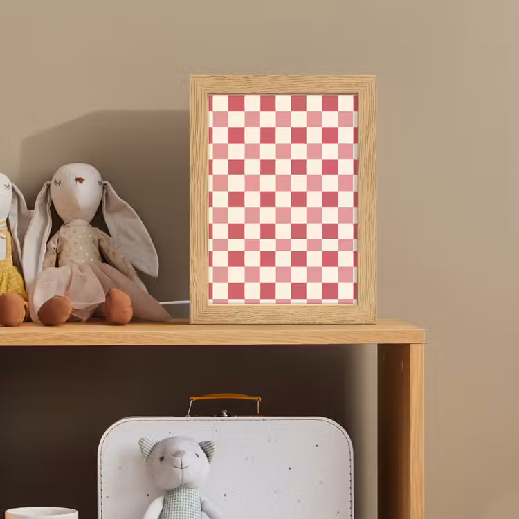 Patroon - Schaak - Roze Light Box met kabel (Kinderlampje) klein 904 -sfeer2_kind