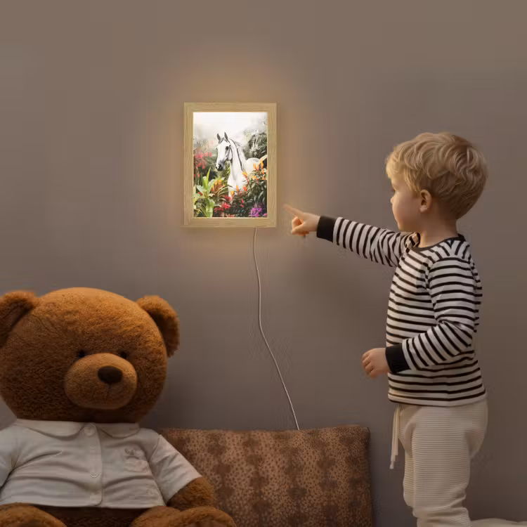 Paard - Wit - Bos - Bloemen - Planten Light Box met kabel klein -sfeer4a_kind