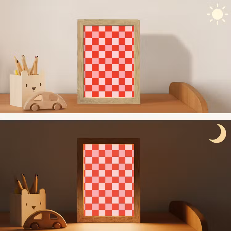 Vierkant - Klassiek - Rood Light Box met kabel (Kinderlampje) klein 904 -sfeer3_kind