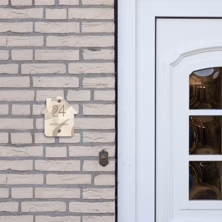 Beige organisch - Klassiek Naambord Huisje klein -sfeer1
