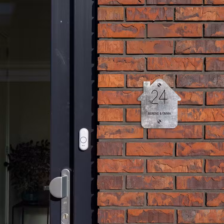 Beton - Klassiek Naambord Huisje klein -sfeer2