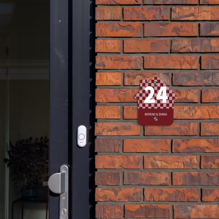 Bordeaux - Blokjes - Klassiek Naambord Huisje klein -sfeer2