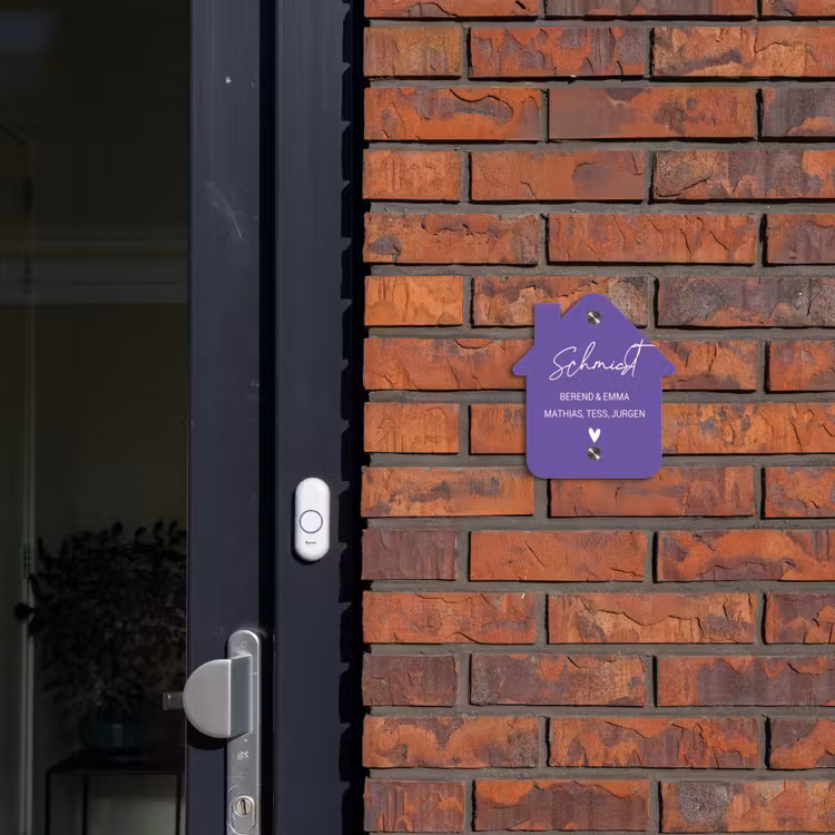 Donkerpaars - Sierlijk Naambord Huisje klein -sfeer2