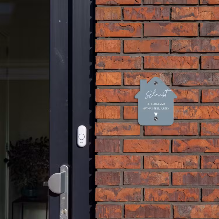 Effen blauwgrijs - Sierlijk Naambord Huisje klein -sfeer2