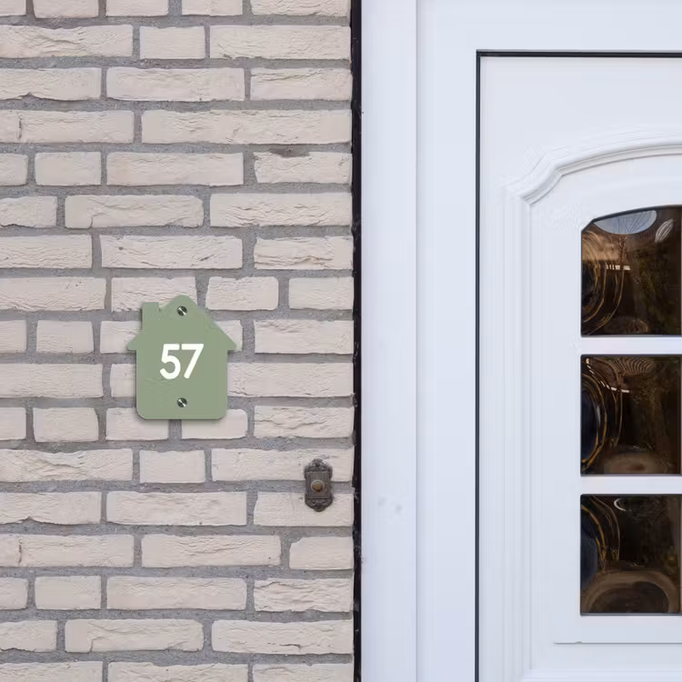Effen olijfgroen - Traditioneel Naambord Huisje klein -sfeer1