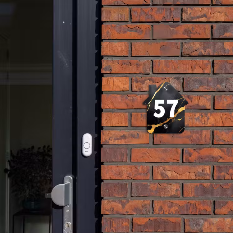 Goud zwart marmer - Modern Naambord Huisje klein -sfeer2