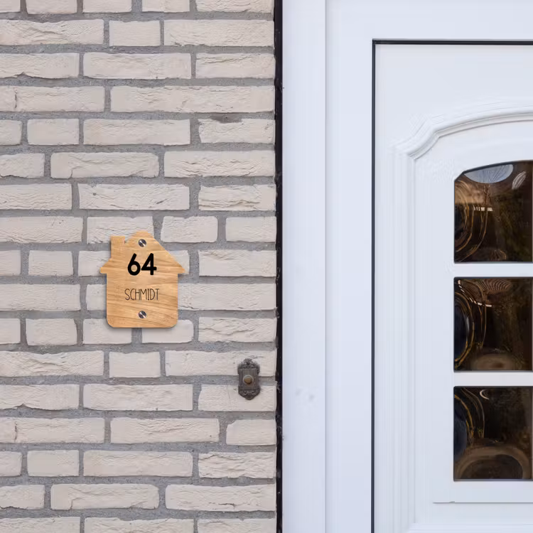Licht hout - Modern Naambord Huisje klein -sfeer1