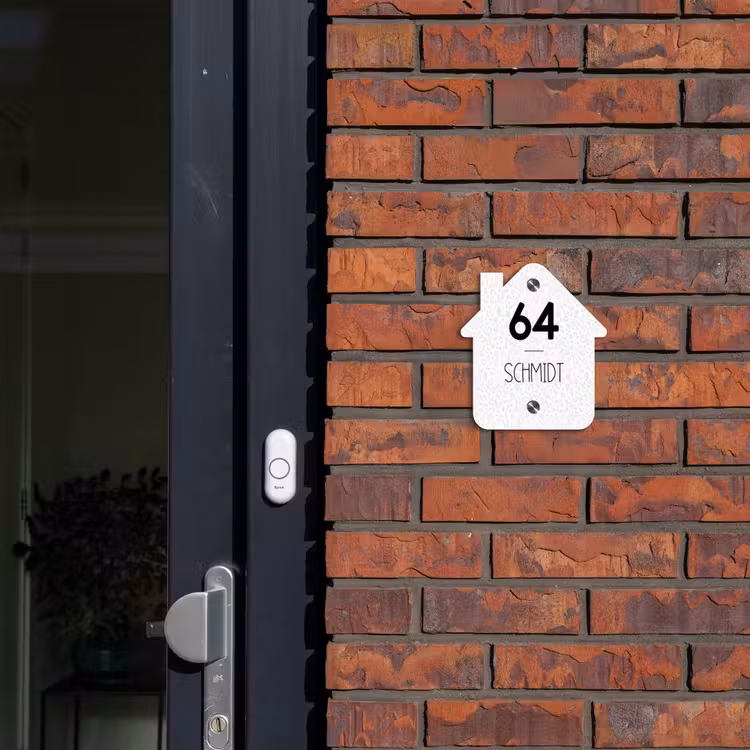 Lichtgrijs luipaard - Modern Naambord Huisje klein -sfeer2