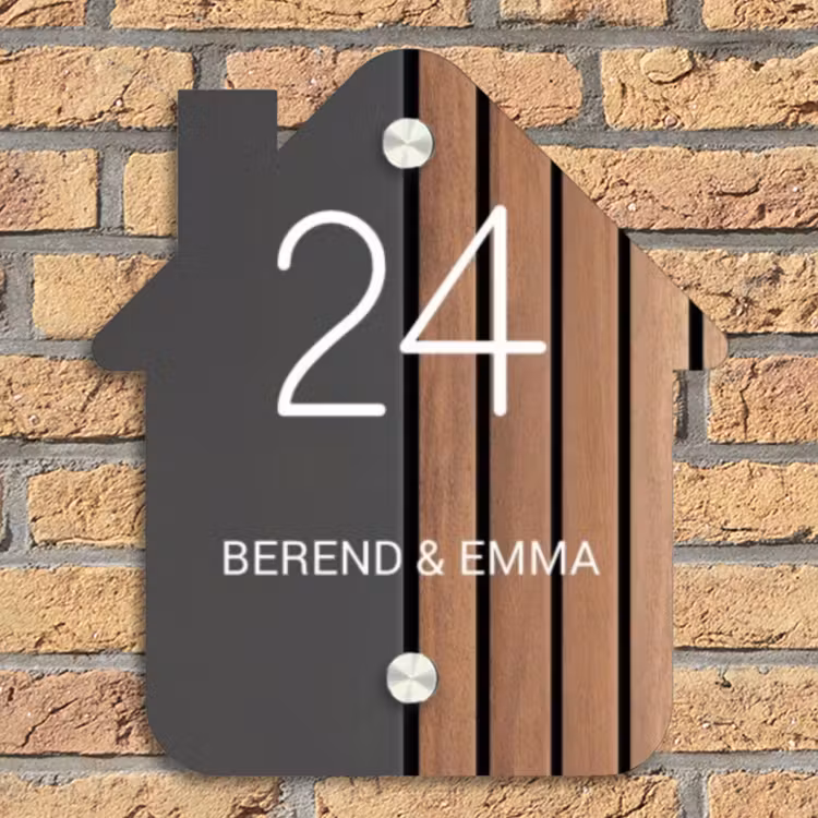 Hout en antraciet - Klassiek Naambord Huisje klein -sfeer5