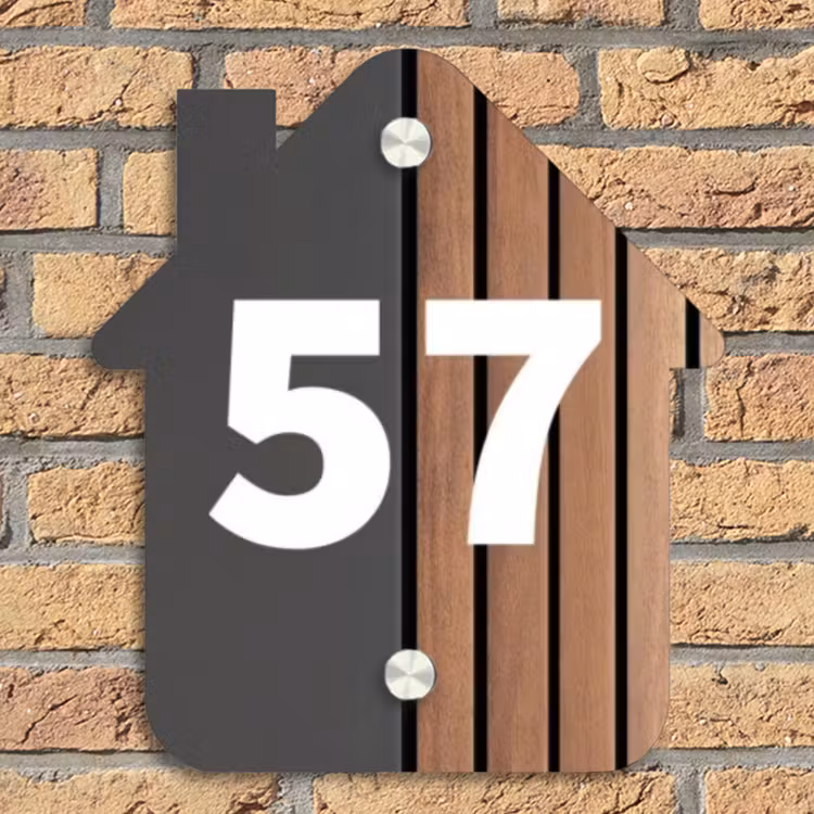 Hout en antraciet - Traditioneel Naambord Huisje klein -sfeer5