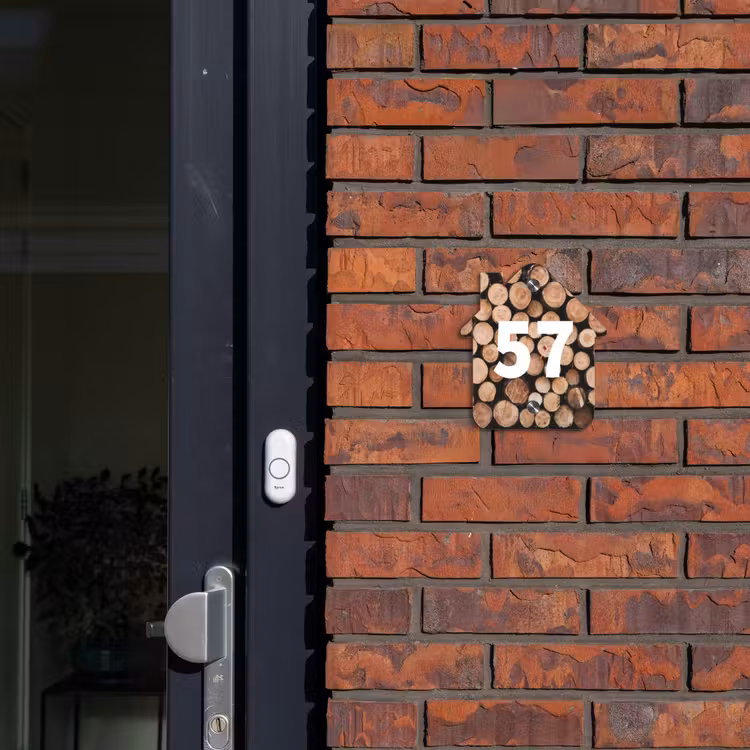 Houtstapel - Modern Naambord Huisje klein -sfeer2