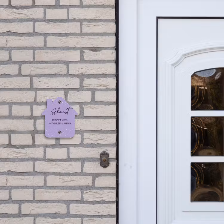 Paars met stippen - Sierlijk Naambord Huisje klein -sfeer1