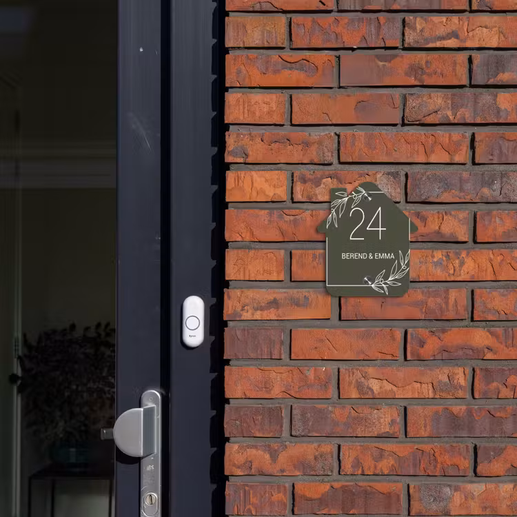 Olijfgroen - Klassiek Naambord Huisje klein -sfeer2