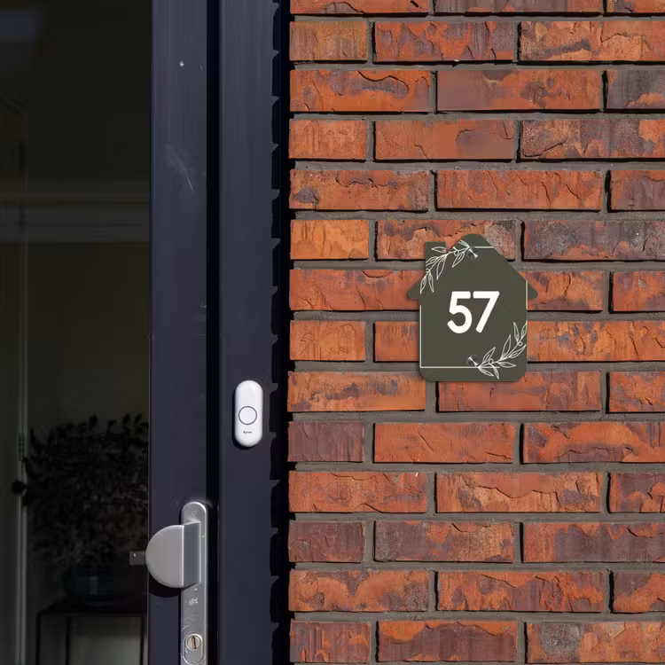 Olijfgroen - Traditioneel Naambord Huisje klein -sfeer2