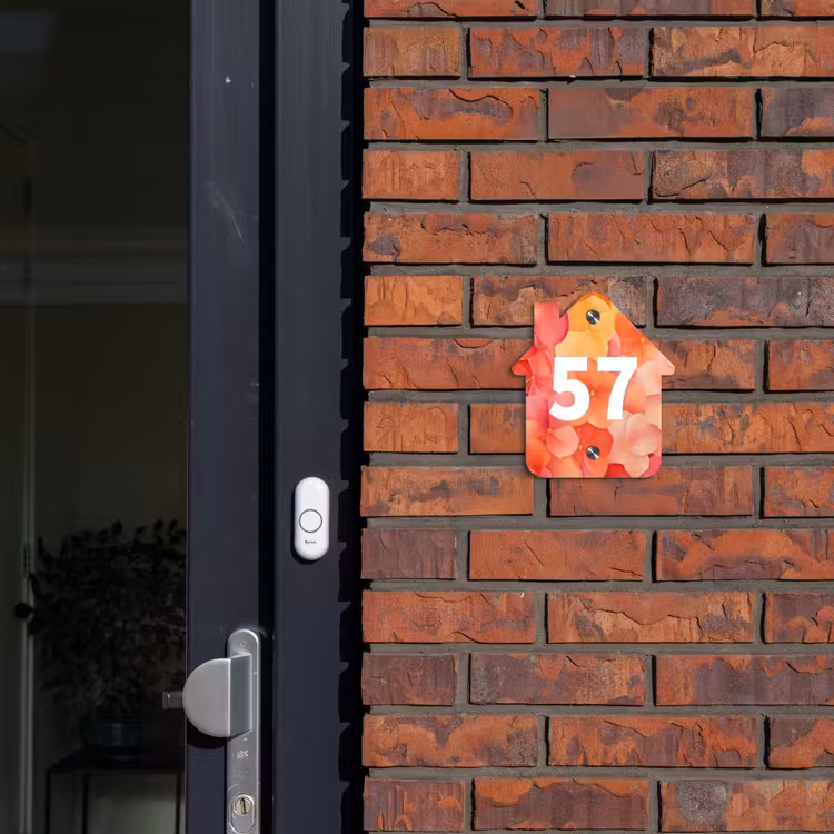 Oranje bloemenmix - Traditioneel Naambord Huisje klein -sfeer2