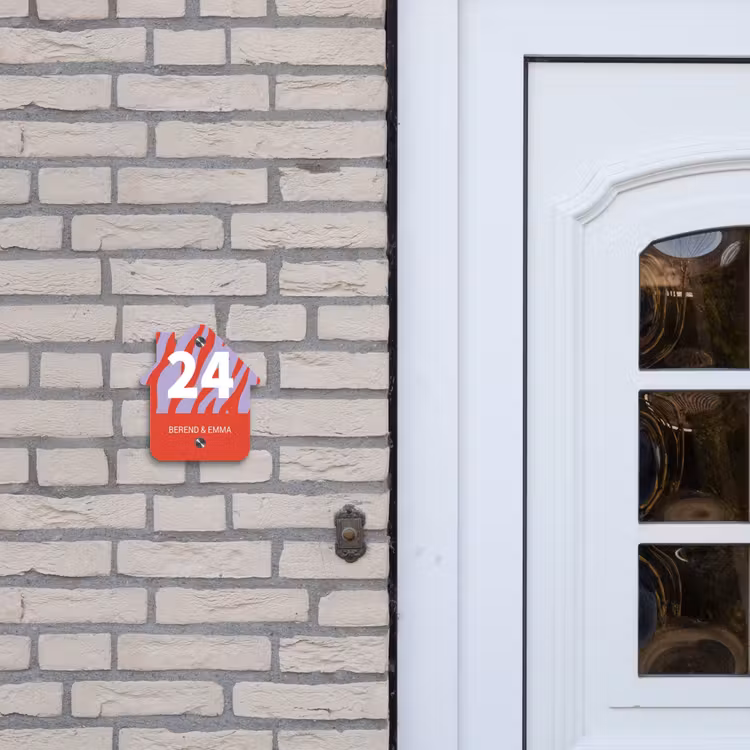Rood - Paars - Zebra - Klassiek Naambord Huisje klein -sfeer1
