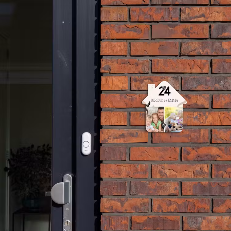 Zachte tinten met foto's - Klassiek Naambord Huisje klein -sfeer2