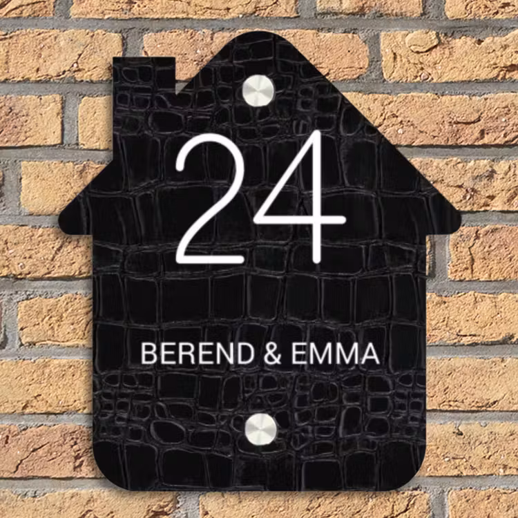 Zwart krokodillenleertextuur - Klassiek Naambord Huisje klein -sfeer5