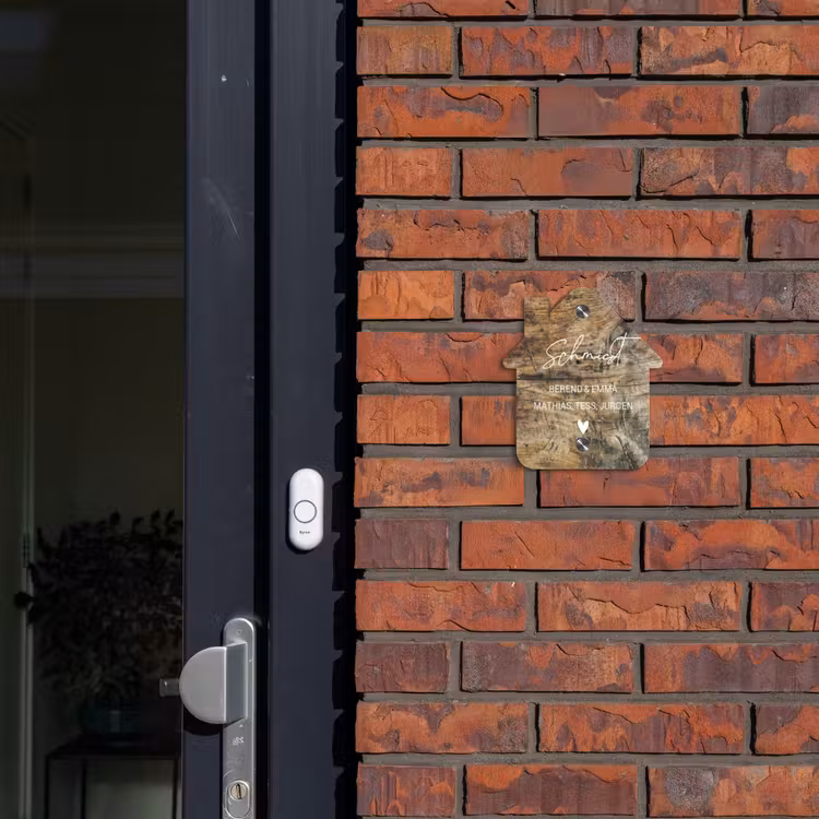 Verweerd hout - Sierlijk Naambord Huisje klein -sfeer2