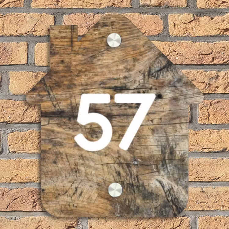 Verweerd hout - Traditioneel Naambord Huisje klein -sfeer5