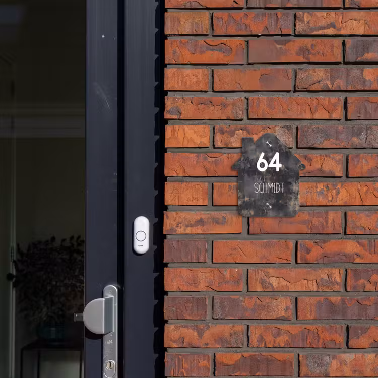 Verweerd metaal - Modern Naambord Huisje klein -sfeer2