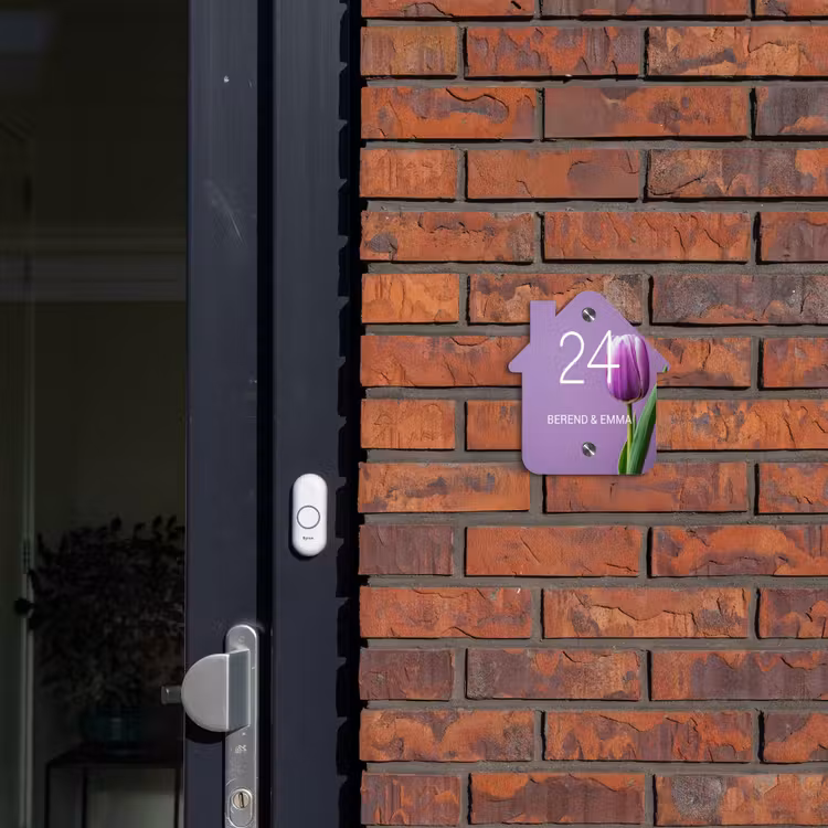 Paarse tulp - Klassiek Naambord Huisje klein -sfeer2